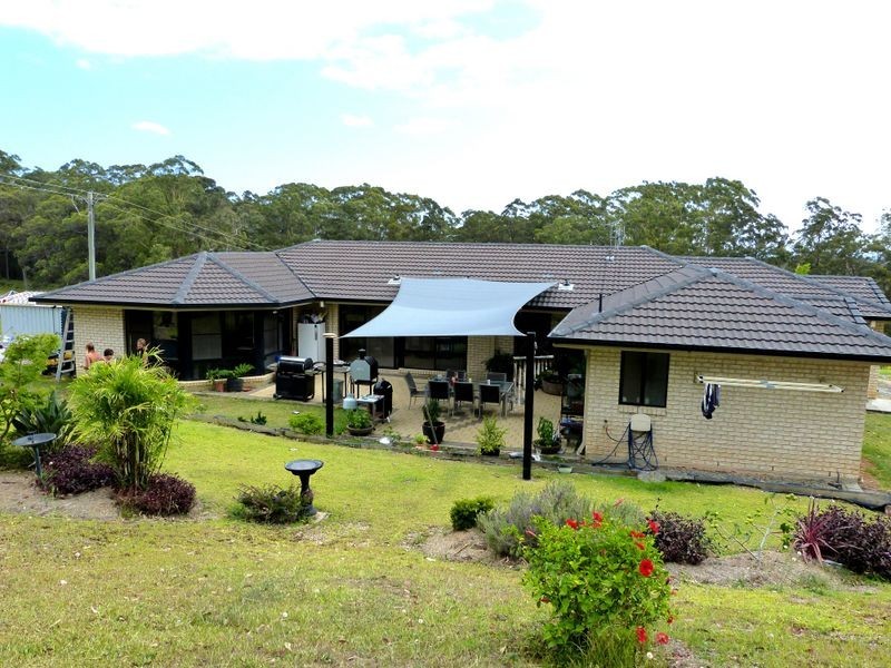 31 Gibsons Road, Coopernook NSW 2426