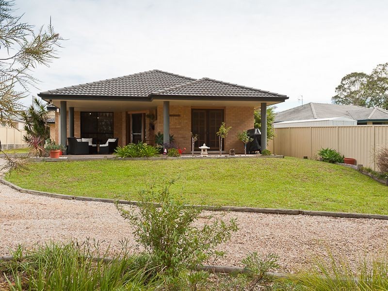 27 Burdett Street, Tinonee NSW 2430