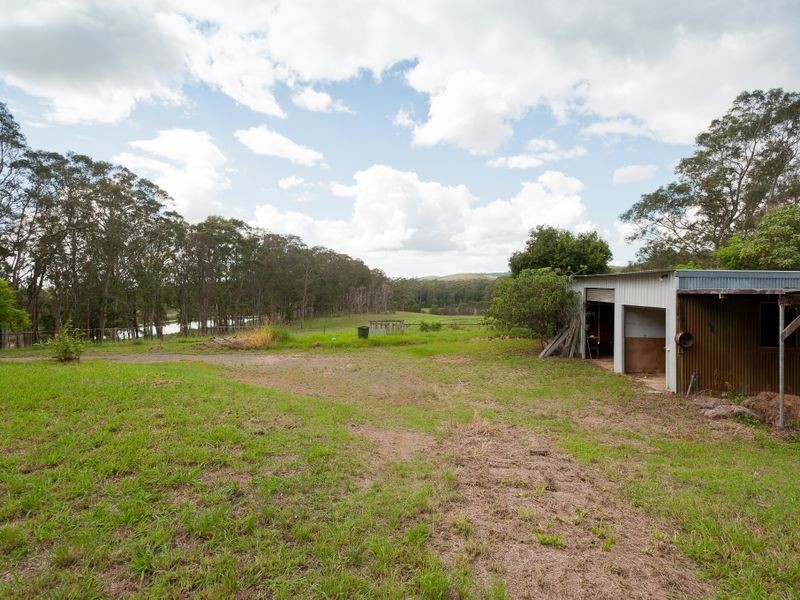 167 Bull Hill Road, Tinonee NSW 2430