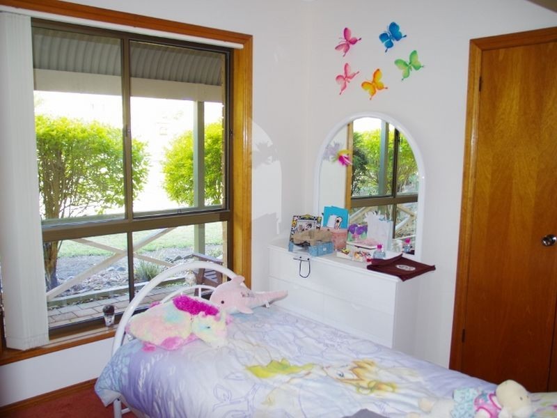 1 Apanie Close, Wingham NSW 2429