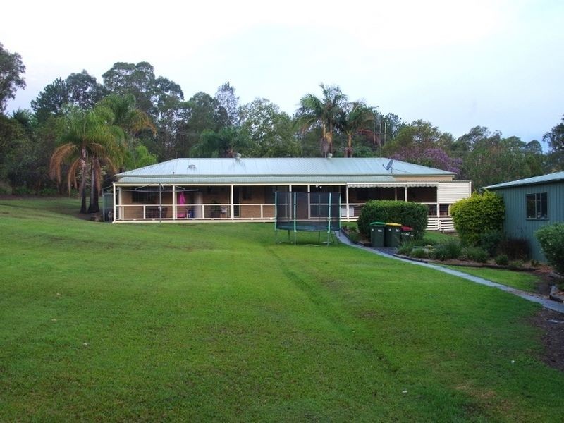 1 Apanie Close, Wingham NSW 2429