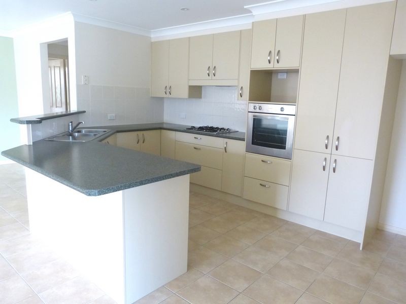 5 Pyrus Drive, Taree NSW 2430