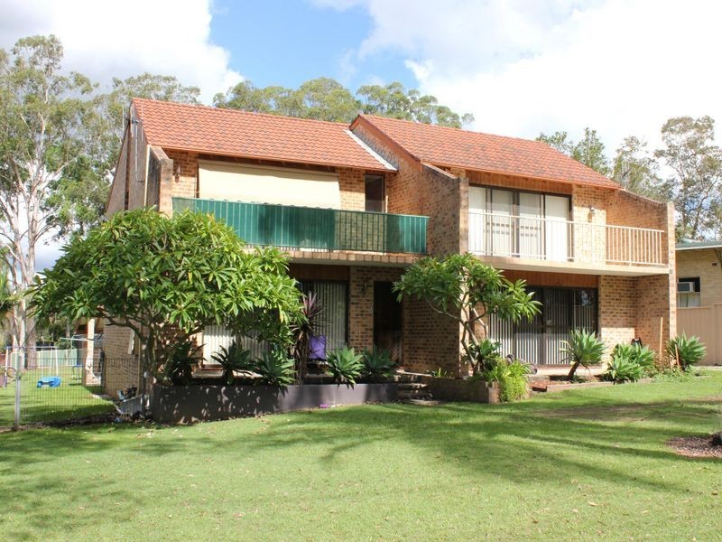 1 & 2/52 Muldoon Street, Taree NSW 2430