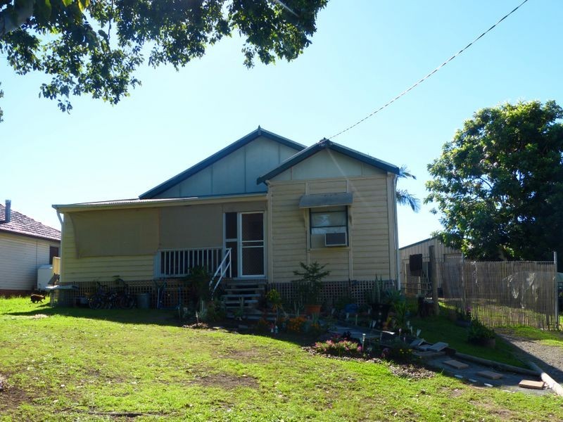 28 Beeton Parade, Taree NSW 2430