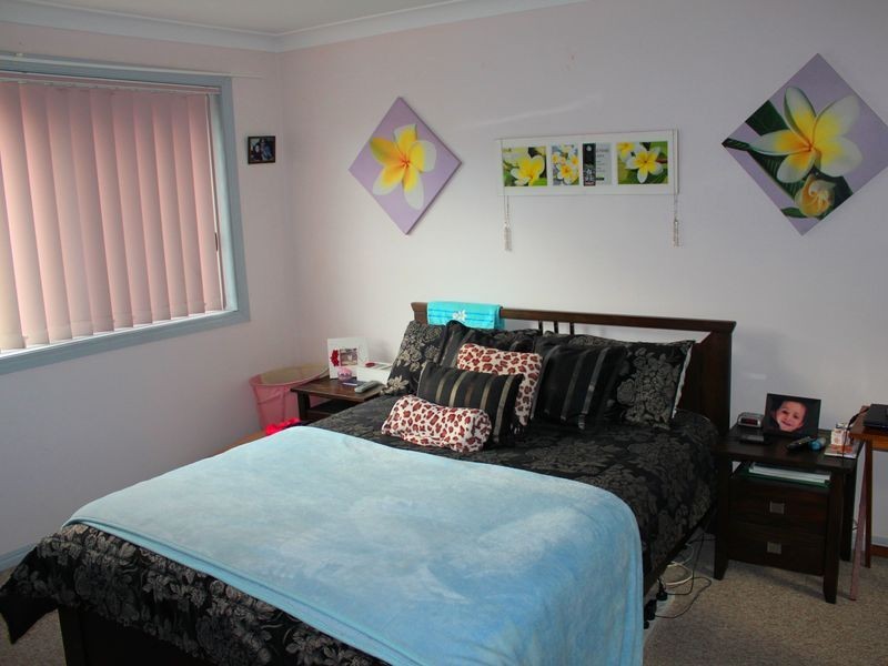 2/8 Talawong Drive, Taree NSW 2430