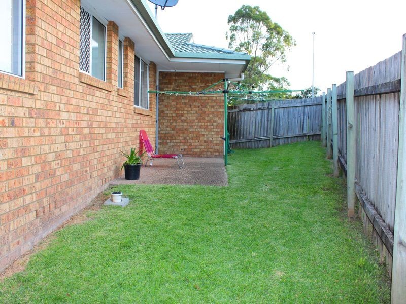 2/8 Talawong Drive, Taree NSW 2430