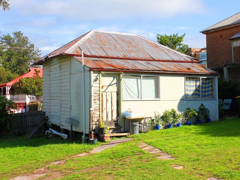 70 Wynter Street, Taree NSW 2430