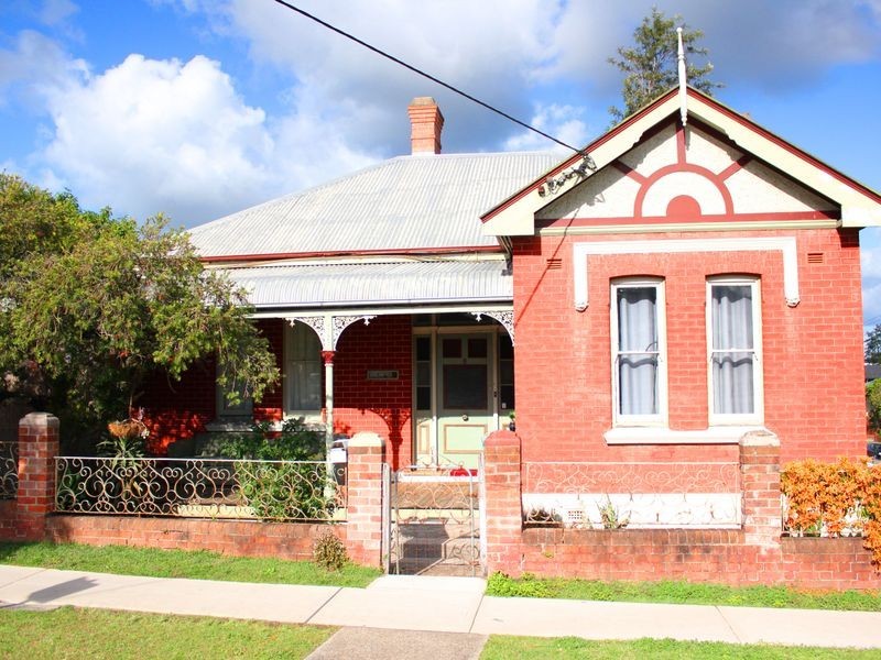 70 Wynter Street, Taree NSW 2430