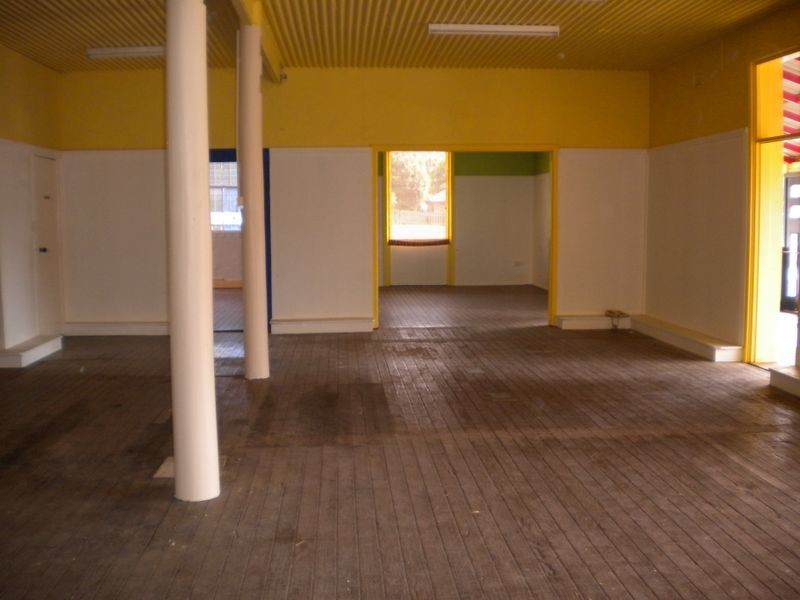 6-8 Albert Lane, Taree NSW 2430