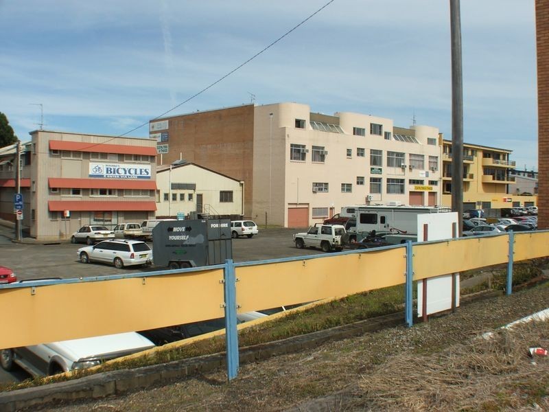 6-8 Albert Lane, Taree NSW 2430