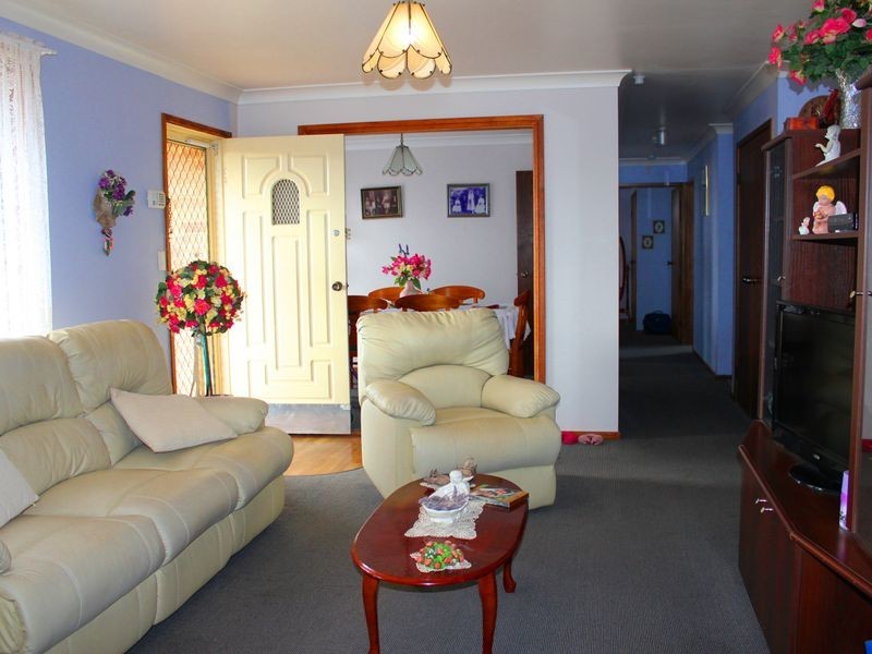 9 Talawong Drive, Taree NSW 2430