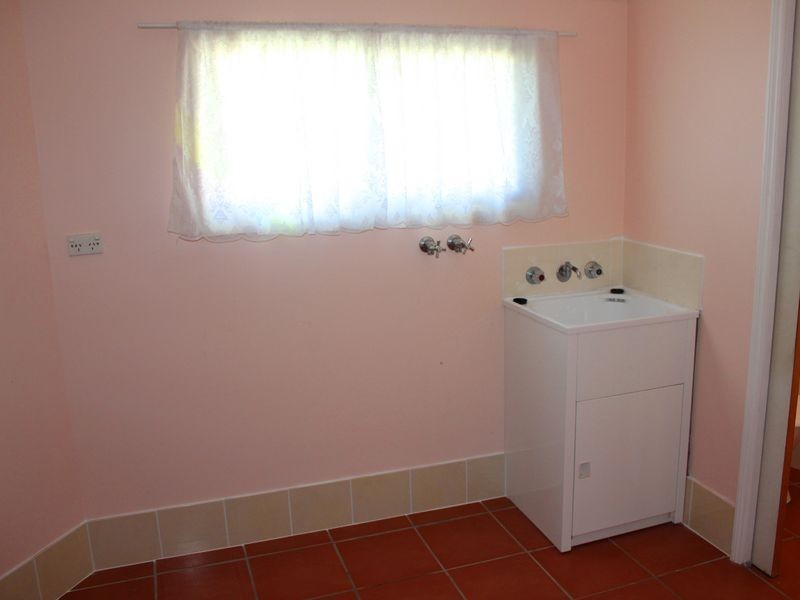 290 Bushland Drive, Taree NSW 2430