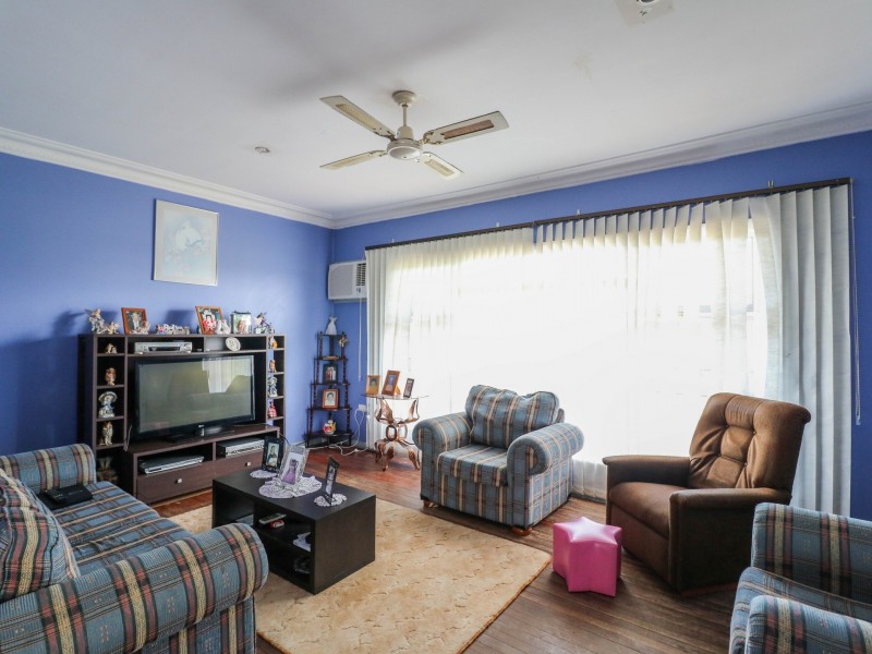 9 McRae Avenue, Taree NSW 2430