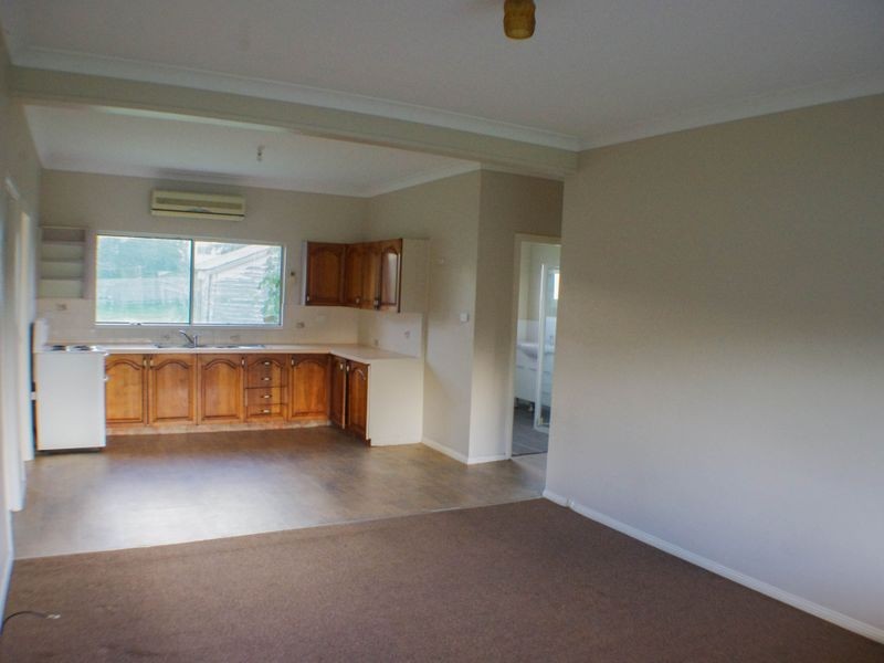 111 Albert Street, Taree NSW 2430