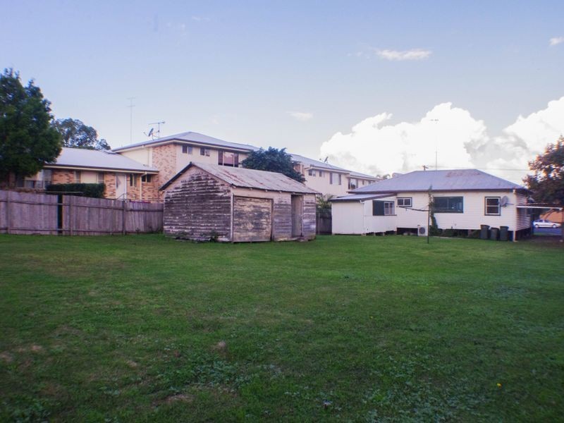 111 Albert Street, Taree NSW 2430