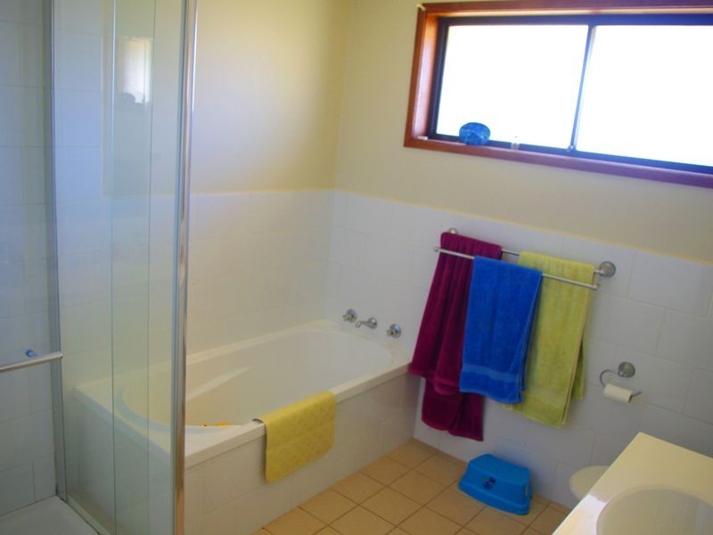 46 Hickory Crescent, Taree NSW 2430