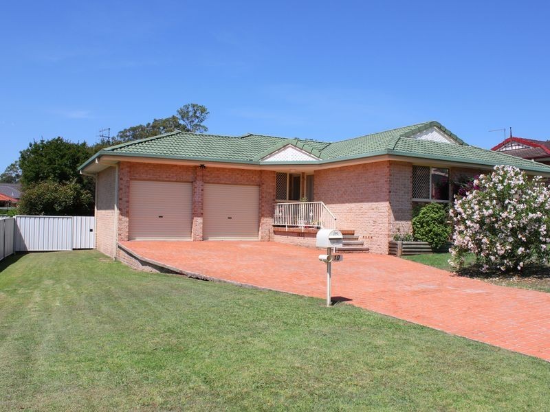 10 Burrawong Crescent, Taree NSW 2430