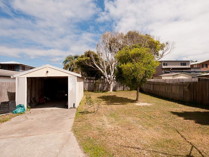 29 Pacific Parade, Old Bar NSW 2430