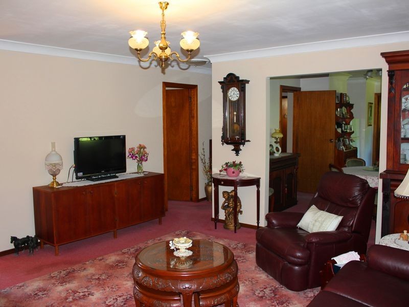 47 Bayview Crescent, Taree NSW 2430