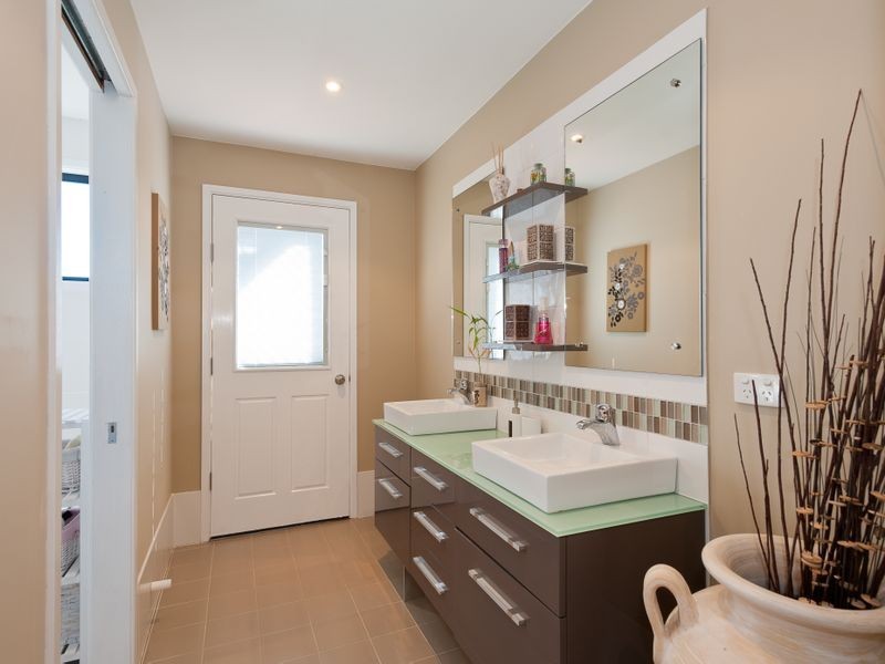 7 Main Road, Manning Point NSW 2430