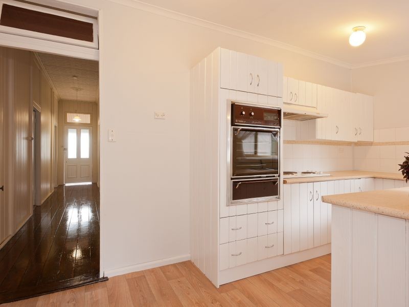 10 Stevenson Street, Taree NSW 2430
