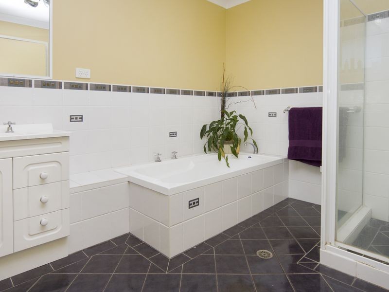 3 Honeysuckle Close, Taree NSW 2430