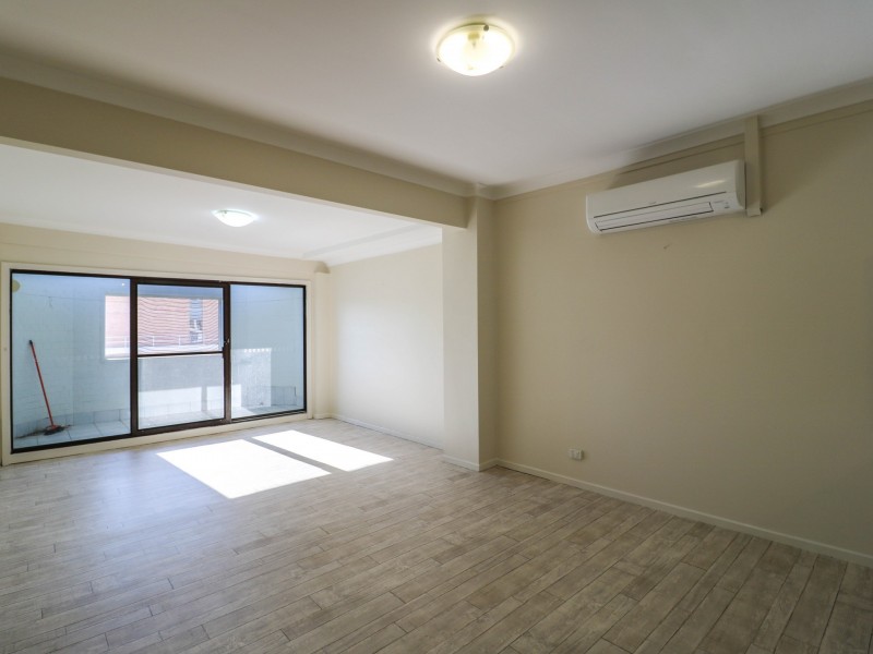 2/221 Victoria Street, Taree NSW 2430