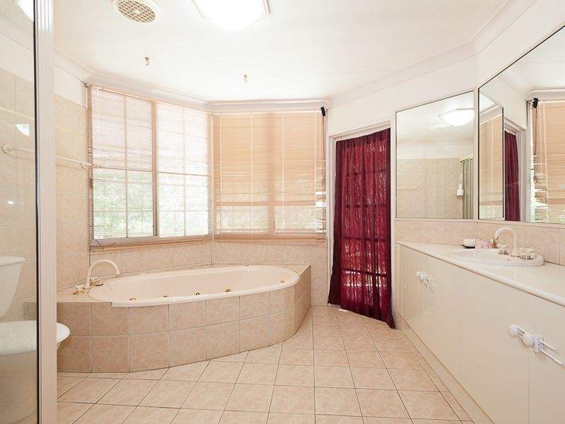 8 Farmborough Close, Cundletown NSW 2430