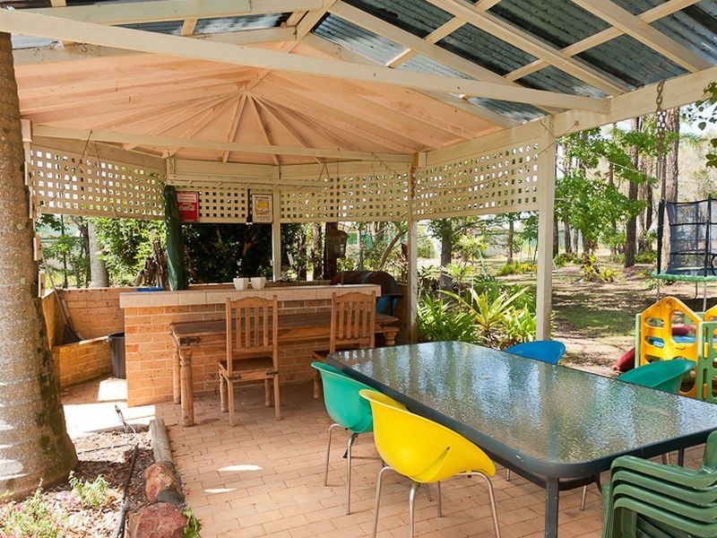 8 Farmborough Close, Cundletown NSW 2430