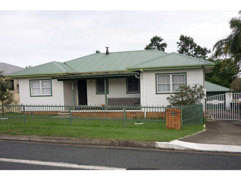 98 Cowper Street, Taree NSW 2430