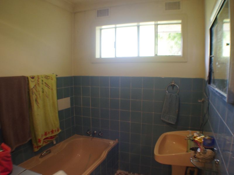 2a Bahtoo Parade, Taree NSW 2430