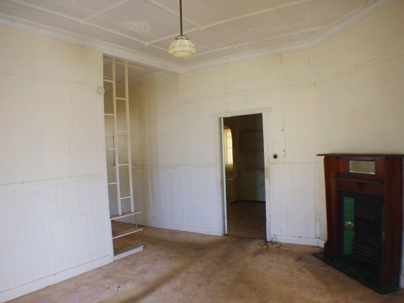 15 Wynter Street, Taree NSW 2430