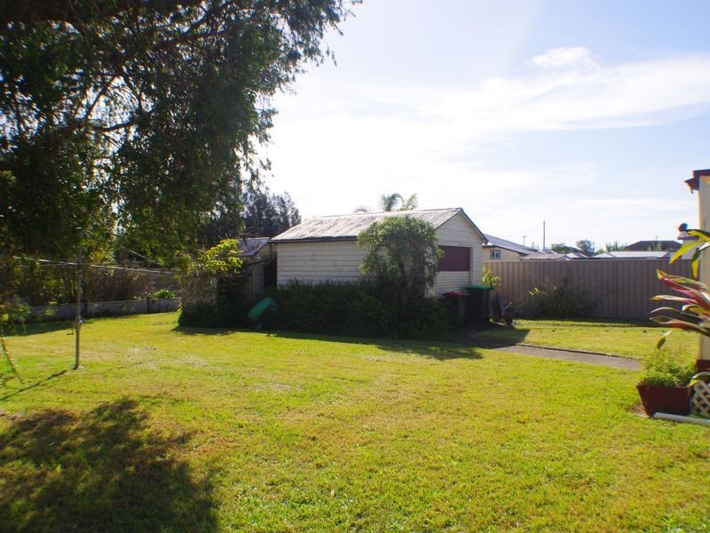 15 Wynter Street, Taree NSW 2430