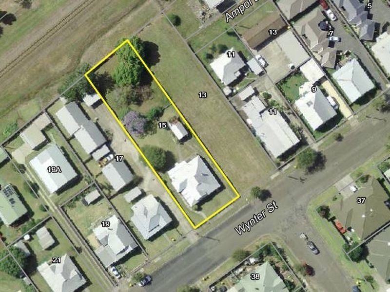 15 Wynter Street, Taree NSW 2430
