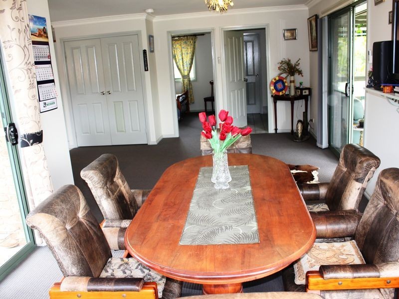 6 Uki Place, Taree NSW 2430