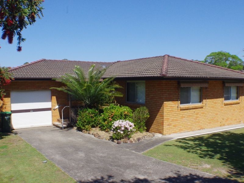 12 Allambie Close, Taree NSW 2430