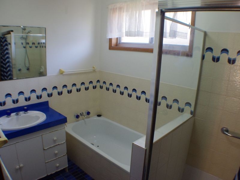 12 Allambie Close, Taree NSW 2430