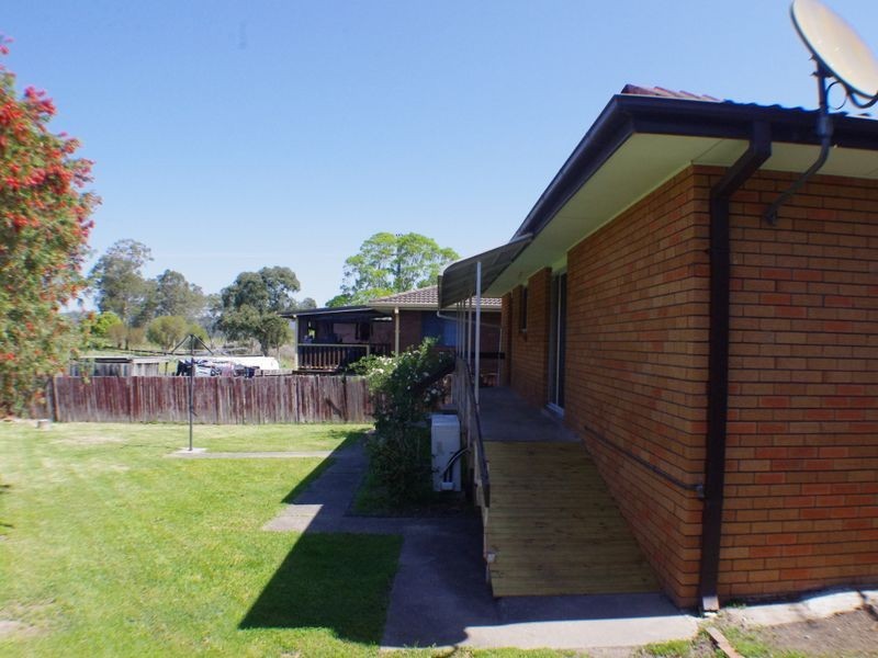 12 Allambie Close, Taree NSW 2430