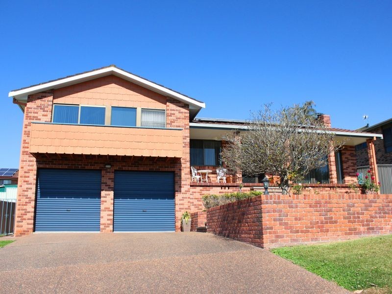 16 Peveril Street, Tinonee NSW 2430