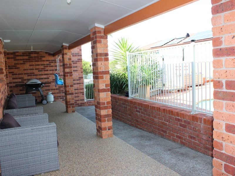 16 Peveril Street, Tinonee NSW 2430