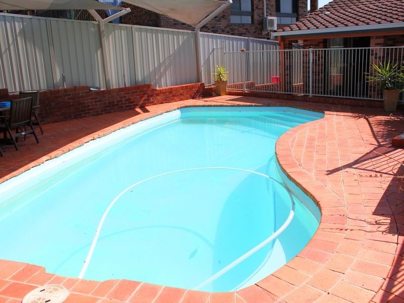 16 Peveril Street, Tinonee NSW 2430
