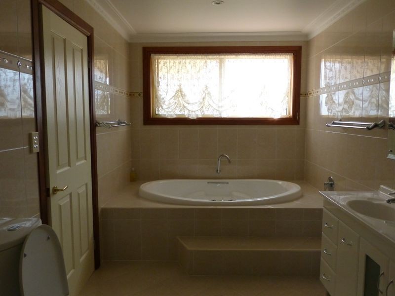 Hallidays Point NSW 2430