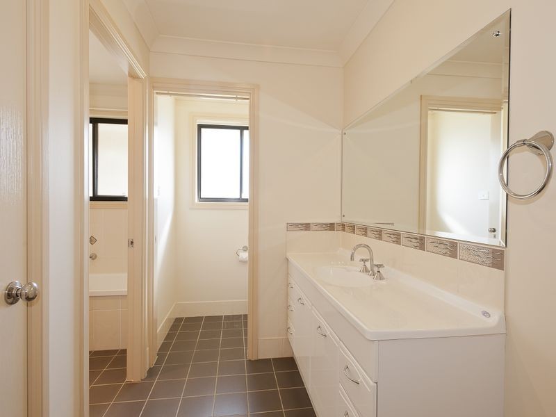 3 John Armstrong Close, Taree NSW 2430