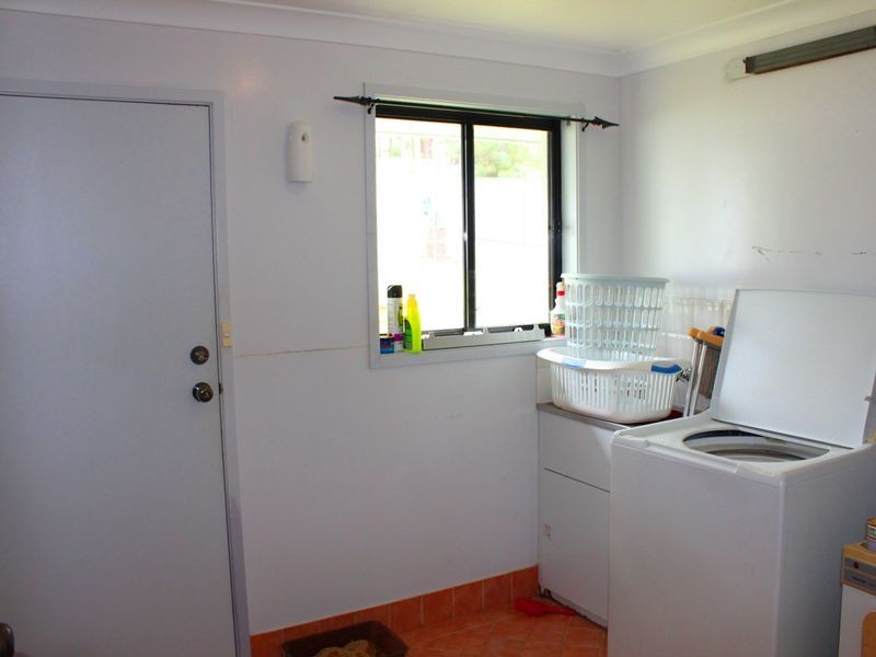 25 Talawong Drive, Taree NSW 2430