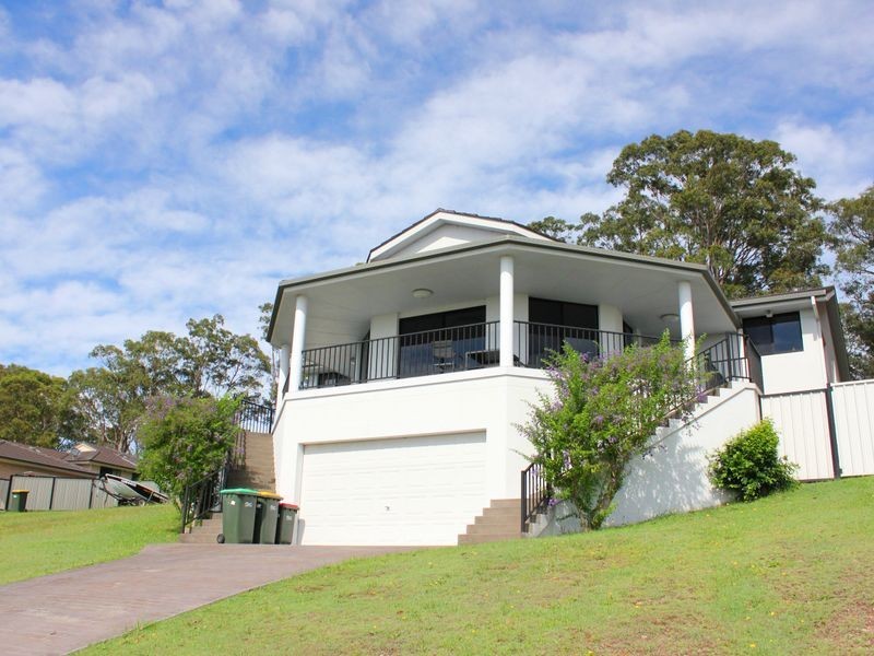 25 Talawong Drive, Taree NSW 2430