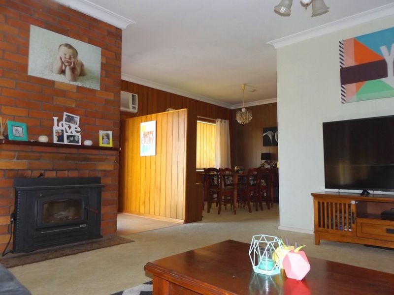 12 Chatham Avenue, Taree NSW 2430