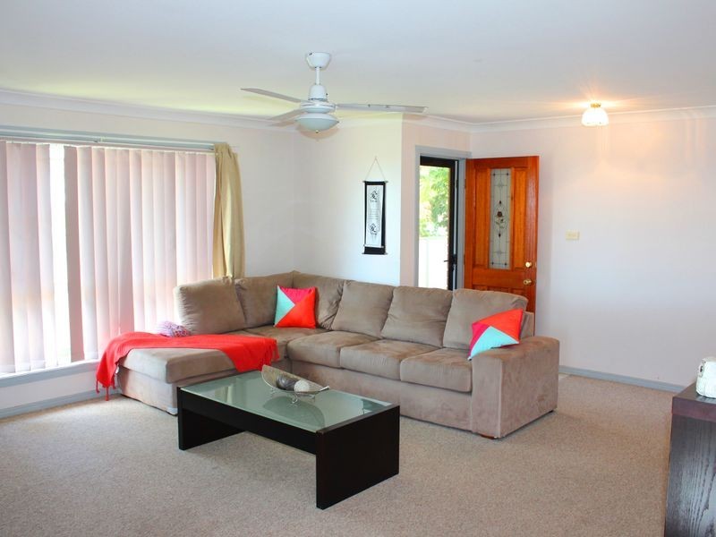 2/8 Talawong Drive, Taree NSW 2430