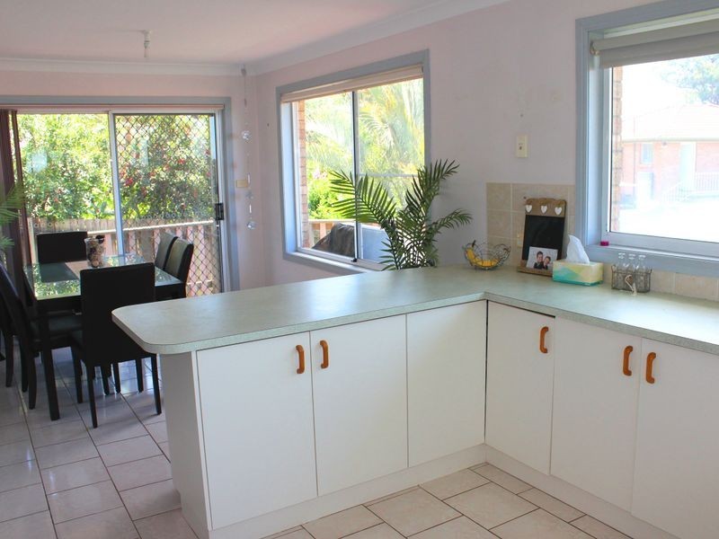 2/8 Talawong Drive, Taree NSW 2430