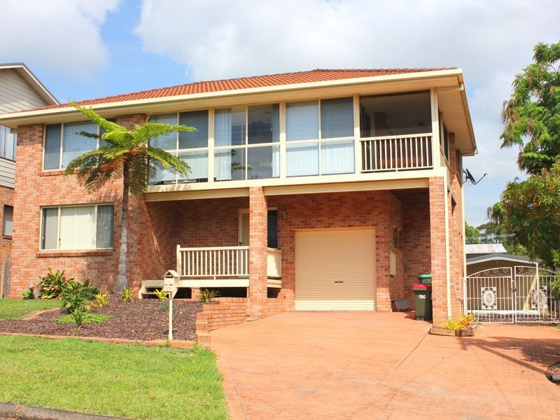 13 Seaview Street, Diamond Beach NSW 2430