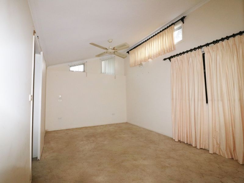 24 Bayview Crescent, Taree NSW 2430